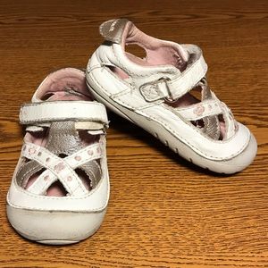 Stride Rite Soft Motion Kiki Fisherman Sandal